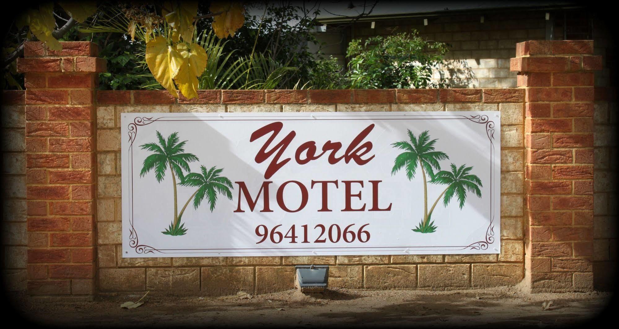York'S Boutique Motel Zewnętrze zdjęcie